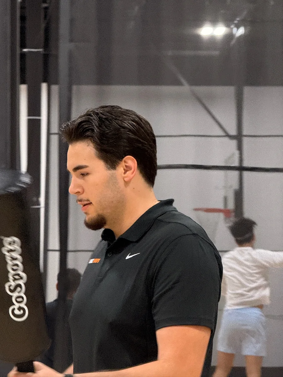 Mert Uraz at an indoor basketball training session